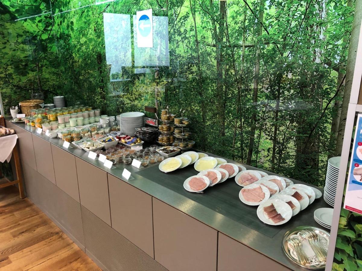 בלאובורן Hotel-Restaurant Ochsen מראה חיצוני תמונה