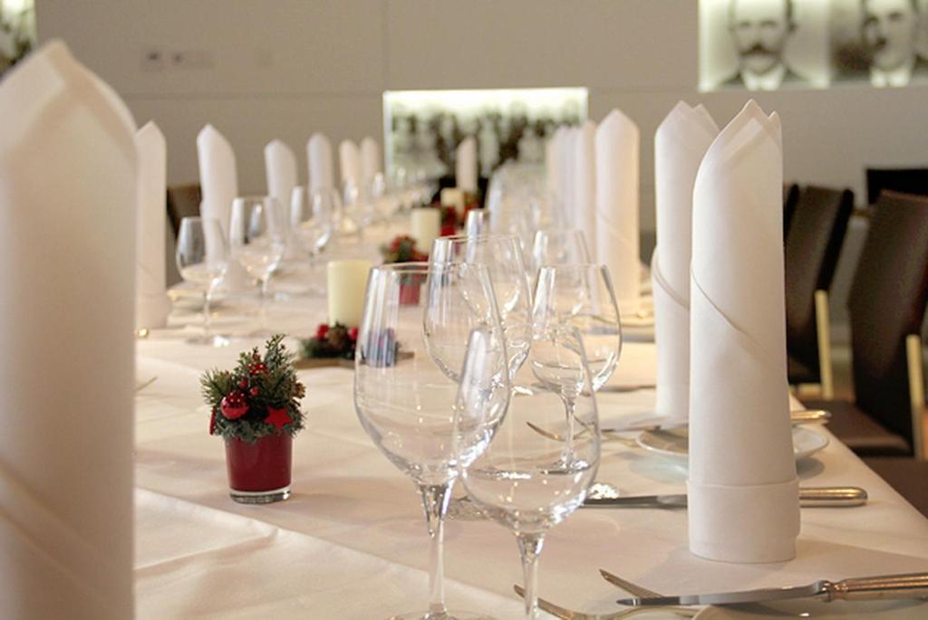בלאובורן Hotel-Restaurant Ochsen מראה חיצוני תמונה