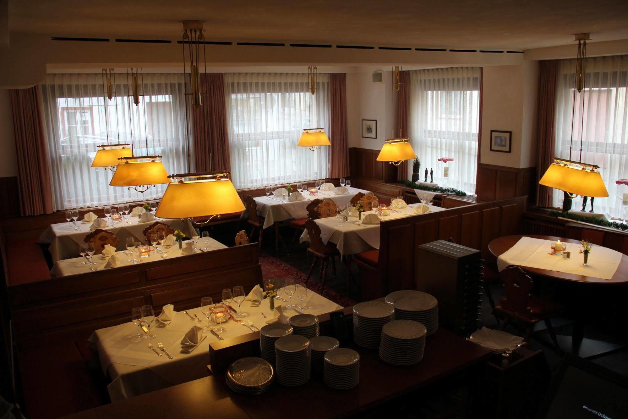 בלאובורן Hotel-Restaurant Ochsen מראה חיצוני תמונה